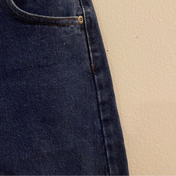 Vintage Women’s Calvin Klein Sport Mid-Rise 100% Cotton Mom Jeans - Size 26W/4 - Picture 4 of 8